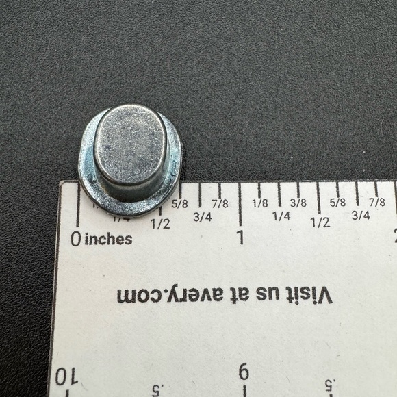 Monopoly Top Hat Game Replacement Miniature Figurine - Picture 9 of 10